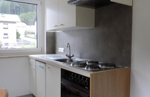 Flirsch Apartment | Apartments Alpenrose