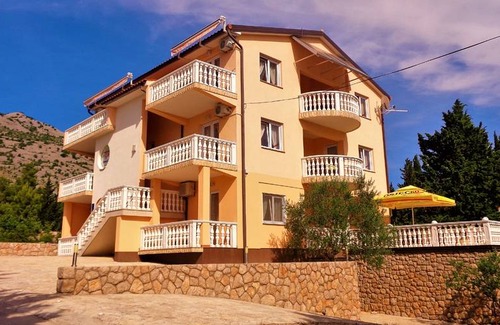 Starigrad Apartment | Apartments Anđa Studio apartment 3742-6 for 3 Pers. in Starigrad-Paklenica