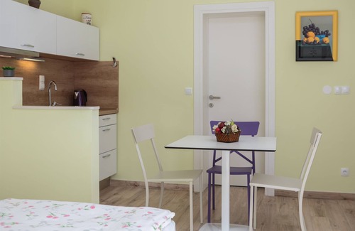 Omis Apartment | Apartments and Room Alen (39481-A2) - Duce