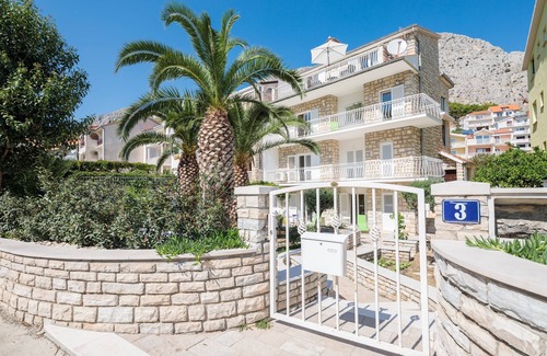 Omis Apartment | Apartments and Room Alen (39481-A5) - Duce