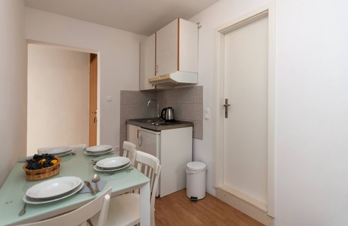 Omis Apartment | Apartments and Rooms Nikola (45181-A6) - Omis