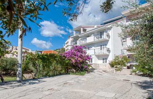 Omis Apartment | Apartments and Rooms Nikola