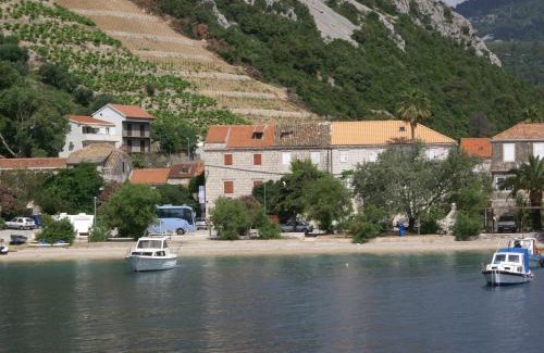 Trstenik Apartment | Apartments by the sea Trstenik, Peljesac - 4511