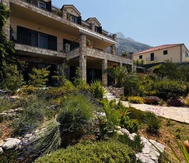 Veliko Brdo Apartment | Apartments Denis