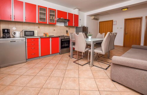 Razanj Apartment | Apartments Ema (22211-A2) - Razanj
