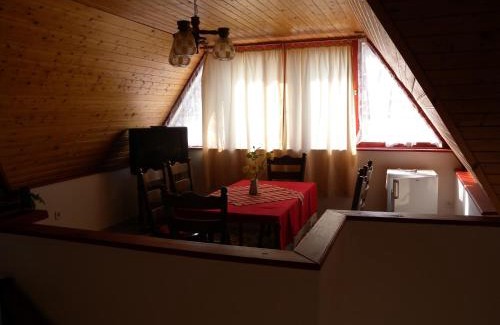 Felsopahok Apartment | Apartments in Felsopahok - Balaton 19019