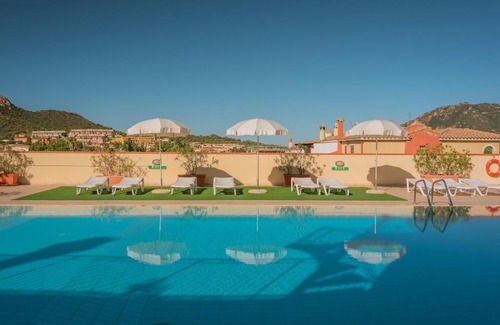 Villasimius Apartment | Apartments in residence with swimming pool in Villasimius