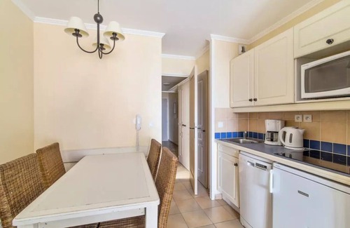 Les Restanques Apartment | Apartments in the Restanques of the Gulf of St Tropez - maeva Home - Apartment with a splendid sea view for 5 people