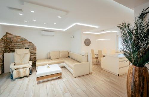 Bezigrad District Apartment | Apartments in Villa Olimp