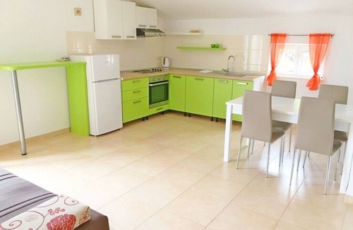 Dugi Rat Apartment | Apartments Iskra, (15894), Duće, Croatia