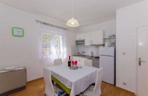 Island Hvar Apartment | Apartments Jakov (30531-A1) - Jelsa - island Hvar