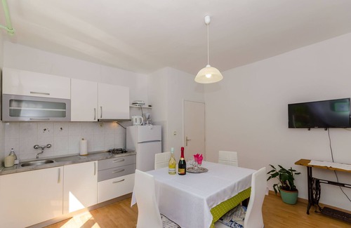 Island Hvar Apartment | Apartments Jakov (30531-A1) - Jelsa - island Hvar