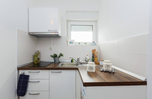 Jesenice Apartment | Apartments Jadro A1 Directly on the beach with sea view