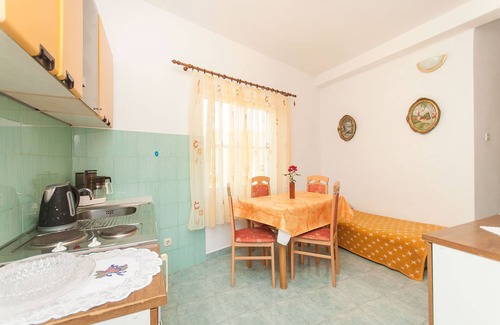 Poljica Apartment | Apartments Jasminka (44611-A1) - Poljica