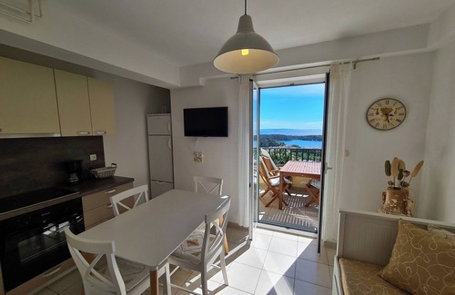 Rab Apartment | Apartments Linda (117421-A2) - Palit - island Rab