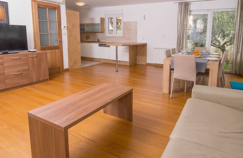 Pula Apartment | Apartments Lumare with private pool