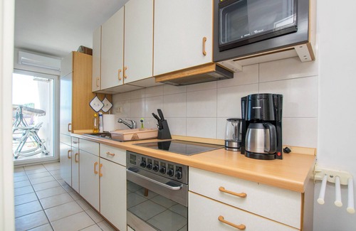 Zavalatica Apartment | Apartments Malo Misto (97731-A1) - Zavalatica
