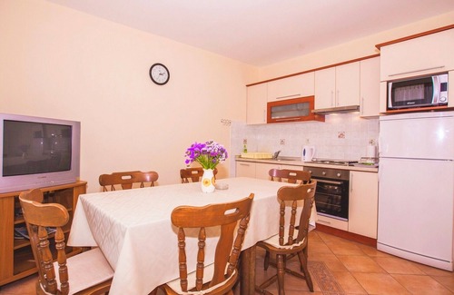 Lopar Apartment | Apartments Marija, (15689), Lopar, hr