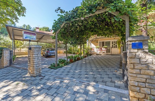 Porec Apartment | Apartments Marko, (14296), Porec, hr