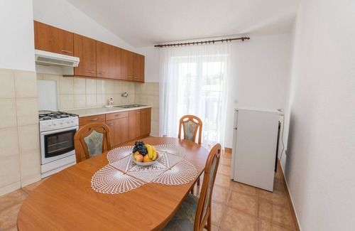 Primosten Apartment | Apartments Matejka (57391-A2) - Primosten