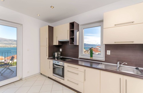 Municipality of Trogir Apartment | Apartments Mia (77371-A3) - Arbanija (Ciovo)