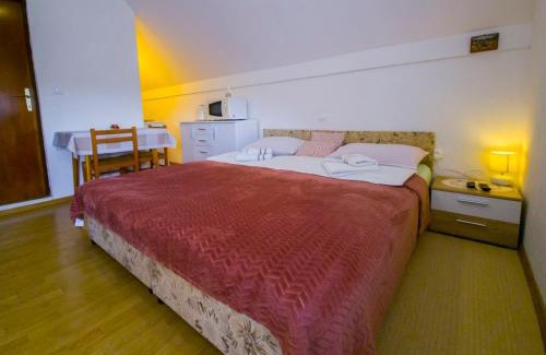 Smoljanac Apartment | Apartments Nena