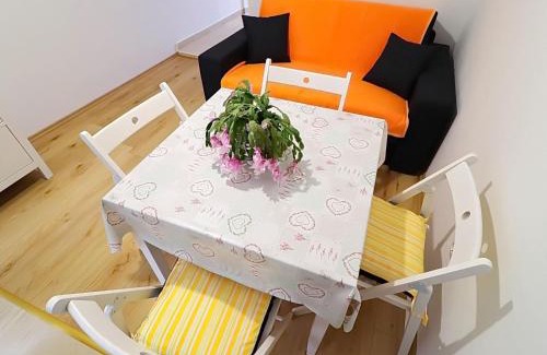 Polace Apartment | Apartments Nodilo - Comfort One Bedroom Apartment with Balcony and Sea View Apt 3