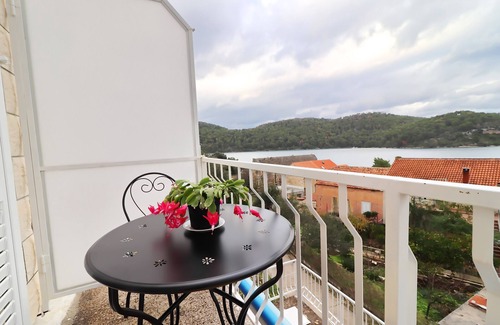 Polace Apartment | Apartments Nodilo