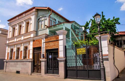 Avlabari Apartment | Apartments Of Aurumi