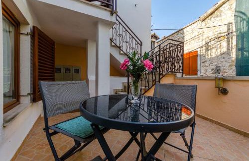 Trogir Apartment | Apartments Old Town