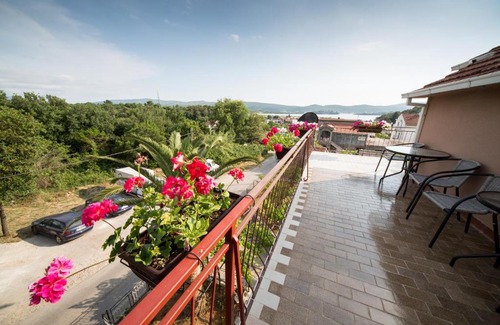 Mrcevac House | Apartments Pavićević