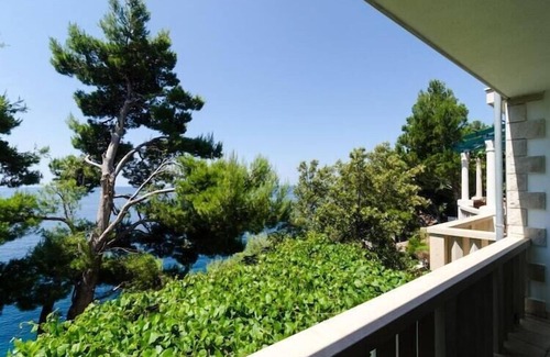 Orebic Apartment | Apartments Plavac Mali- Three Bedroom Apartment with Terrace and Sea View