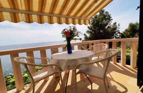 Orebic Apartment | Apartments Plavac Mali- One Bedroom Apartment with Balcony and Sea View