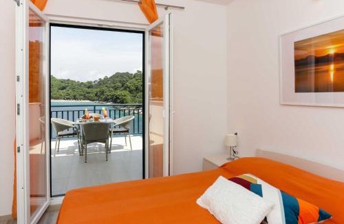 Saplunara Apartment | Apartments Posta - Comfort One-Bedroom Apartment with Terrace and Sea View - Apartman 6