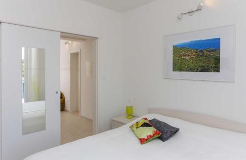 Saplunara Apartment | Apartments Posta - Superior One-Bedroom Apartment with Terrace and Sea View - Apartman 7