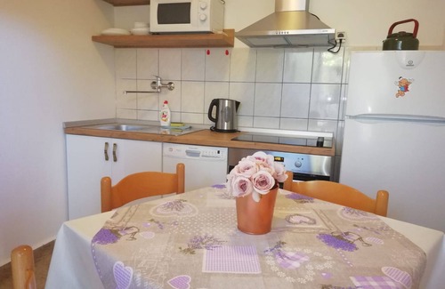 Rogac Apartment | Apartments Rogač (89021-A2) - Rogac - island Solta