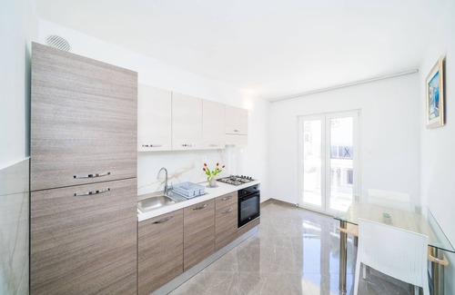 Kupari Apartment | Apartments & Rooms Barišić - Standard One-Bedroom Apartment with Balcony and Garden View