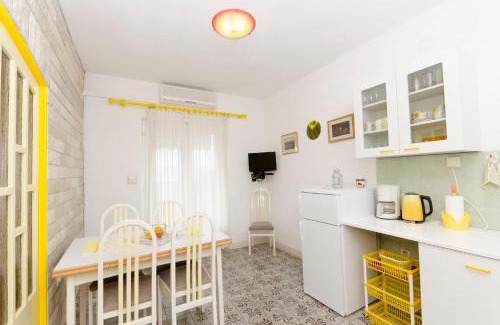 Bol Apartment | Apartments Simon