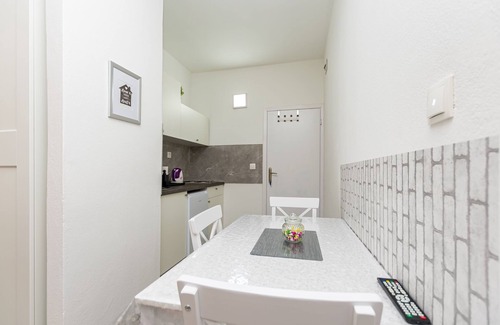 Ruskamen Apartment | Apartments Stipe (29371-A4) - Lokva Rogoznica