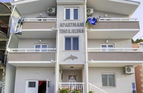 Blace Apartment | Apartments Tiho & Jelena - Studio Apartment with Balcony and Sea View Fureal