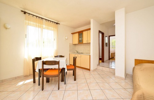 Kukljica Apartment | Apartments Villa Ana (20601-A1) - Kukljica