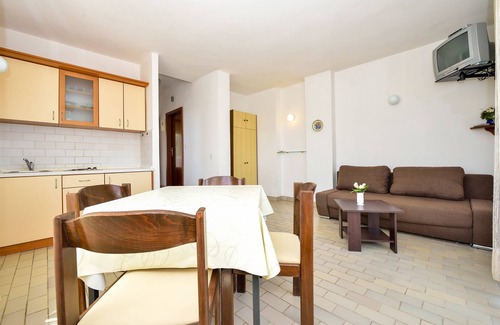 Kukljica Apartment | Apartments Villa Ana (20601-A3) - Kukljica