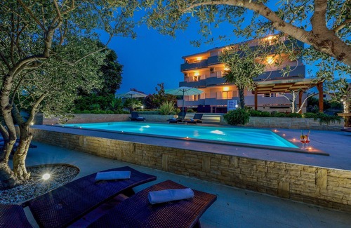 Kukljica Apartment | Apartments Villa Ana (20601-A3) - Kukljica