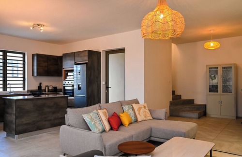 Flic-en-Flac Apartment | Apartments with a rooftop, 10 mins walk to beach
