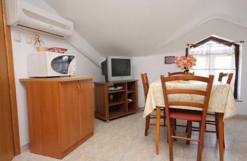 Punat Apartment | Apartments with a parking space Punat, Krk - 5373