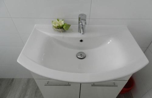 Baska Voda Apartment | Apartments with parking space Baska Voda, Makarska - 15214
