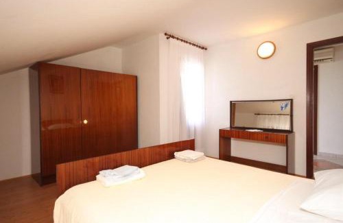 Kukljica Apartment | Apartments with parking space Kukljica, Ugljan - 8237