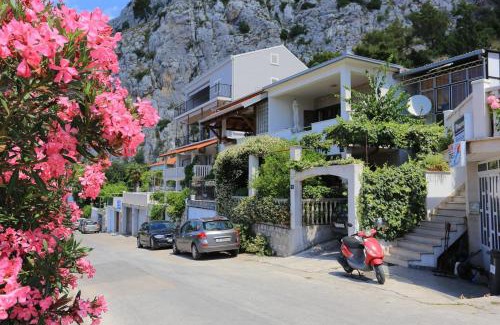Borak Apartment | Apartments with parking space Omis - 18919