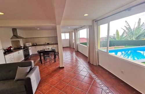 Sao Martinho Apartment | Apartments with Pool in Funchal