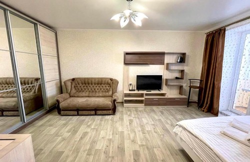 Sukhinovka Apartment | ApartPoltava Велика однокімнатна квартира в Новому будинку, ЦЕНТР МІСТА, Банківський ЧЕК